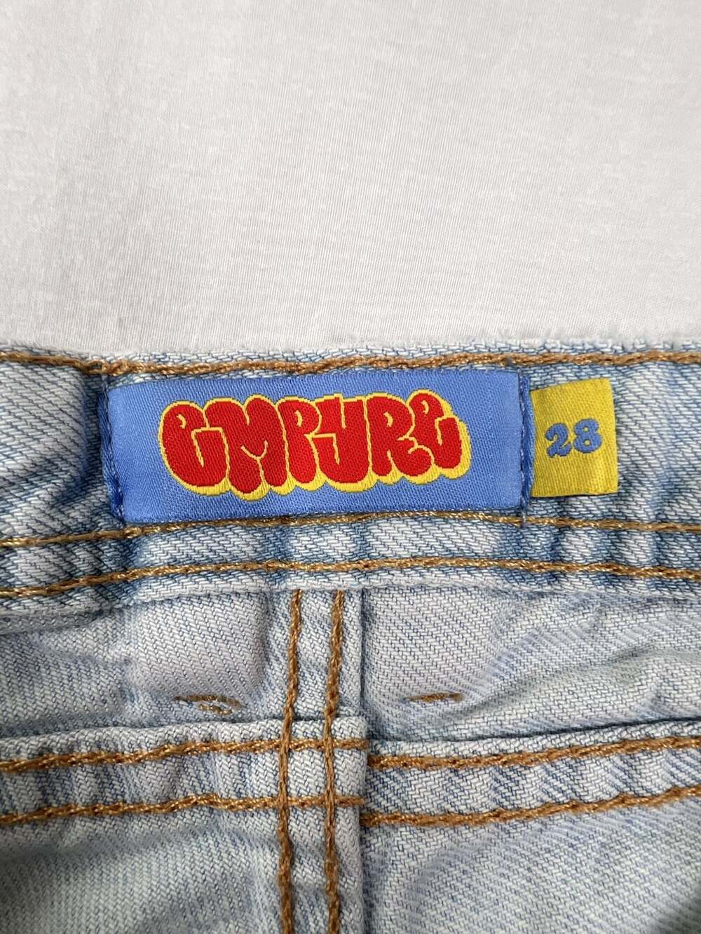Empyre Relaxed Fit Jeans Size 28 Light Wash Denim - Picture 5 of 9